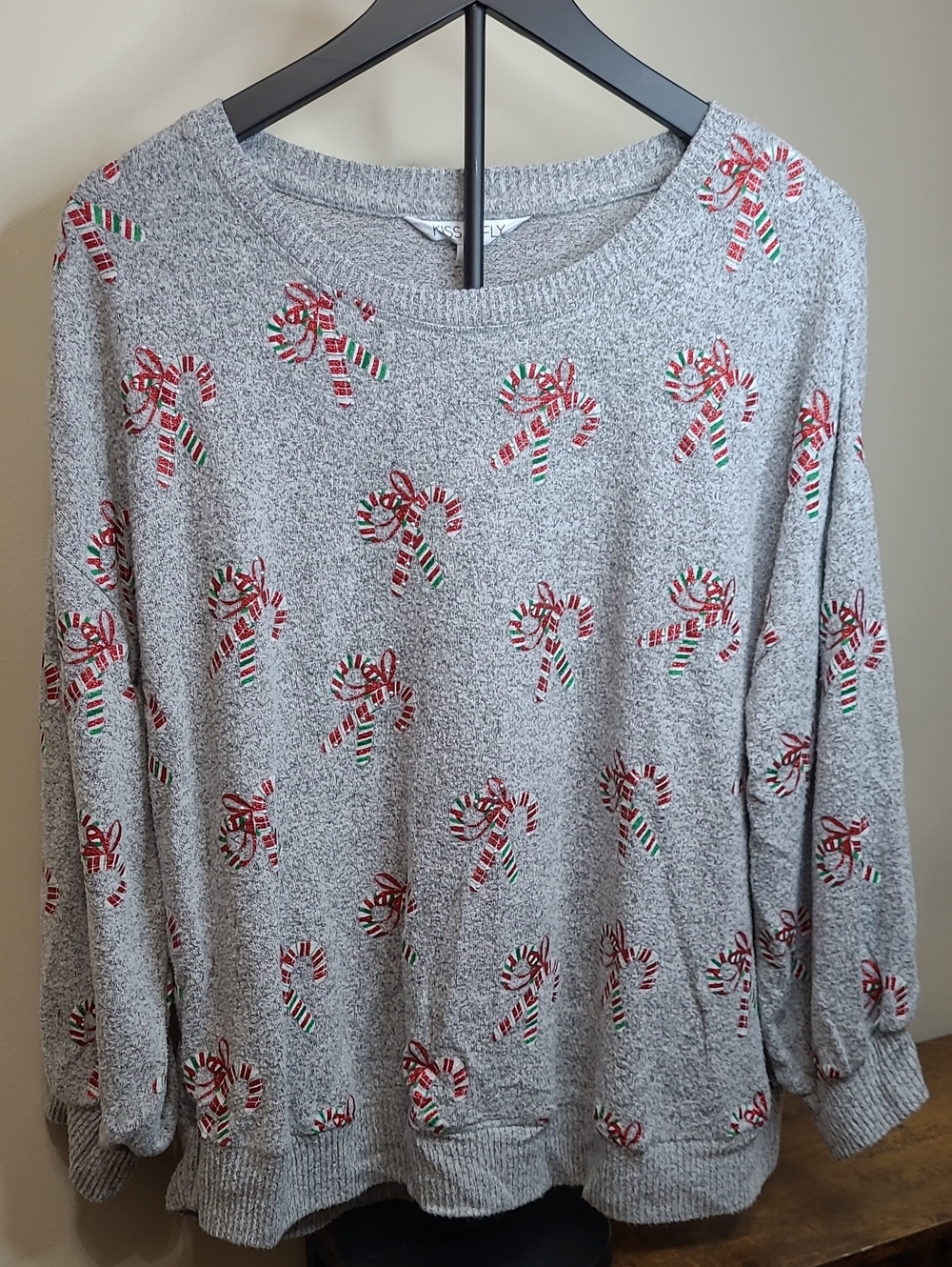 Kiss & Fly Cozy Grey Candy Cane Print Sweater size XL